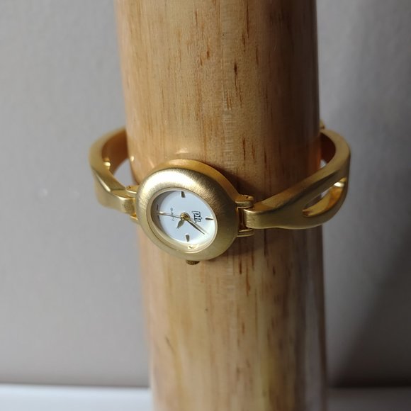 7 Inch Gold Tone PH Watch With White Dial - Picture 7 of 12